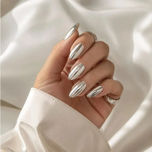 Aura Chrome — Almond
